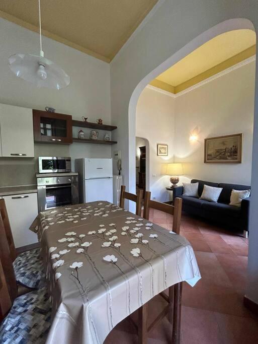 Apartament Villino La Rosa Antica Florencja Zewnętrze zdjęcie